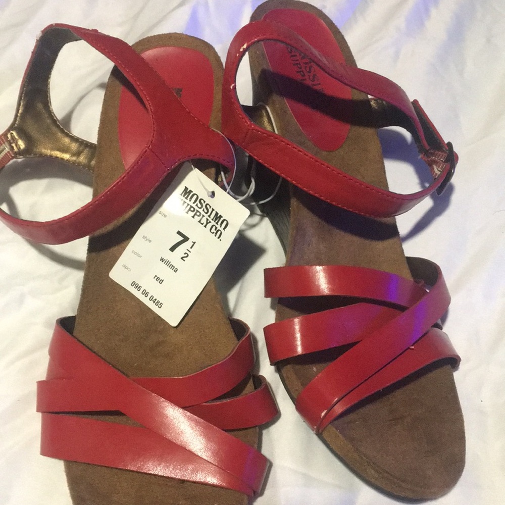 Massimo supply company wedge heals